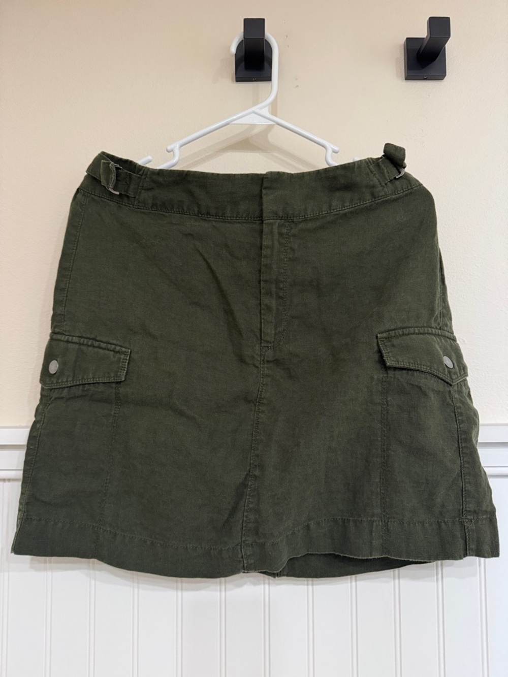 Athleta Olive Green Linen Cargo Mini Skirt